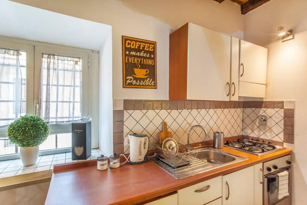 L'Antico Borgo Di Trastevere Рим Екстериор снимка